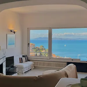 https://porto-santo-stefano-vista-mare-parcheggio-gratuito.it-tuscanyhotel.com