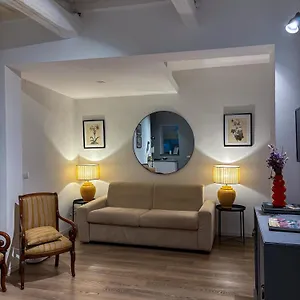 A Due Passi Da Ponte Vecchio Apartment Florenz