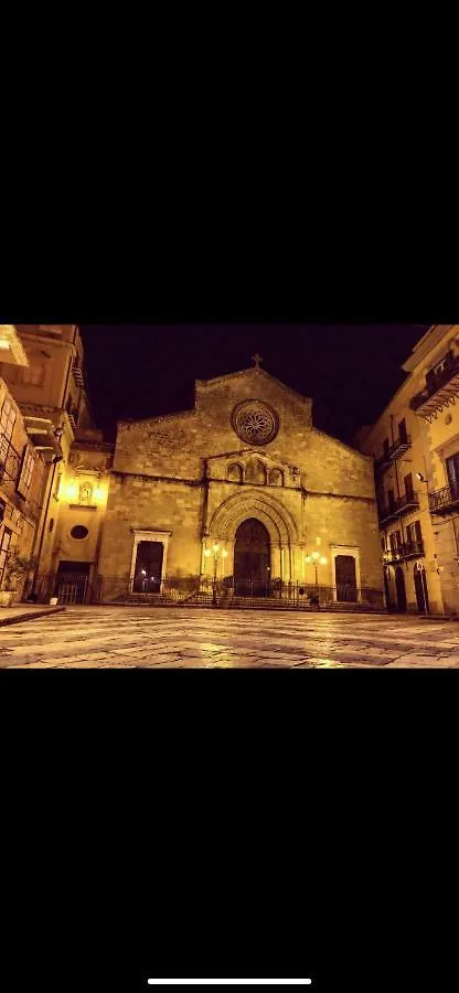Dietro La Cattedrale Palerme Appartement